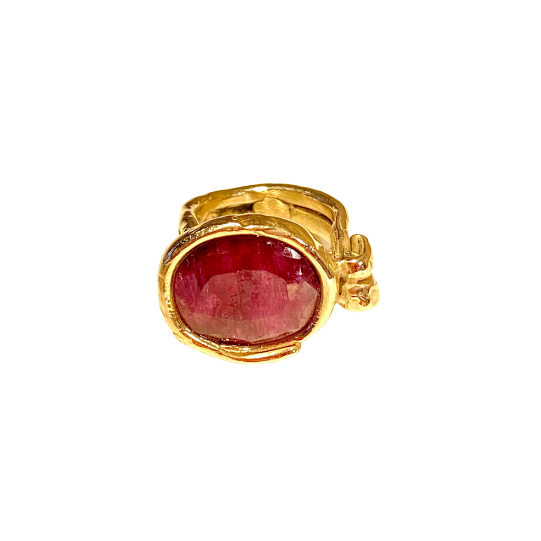 Anello Ricciolo con radice di Rubino